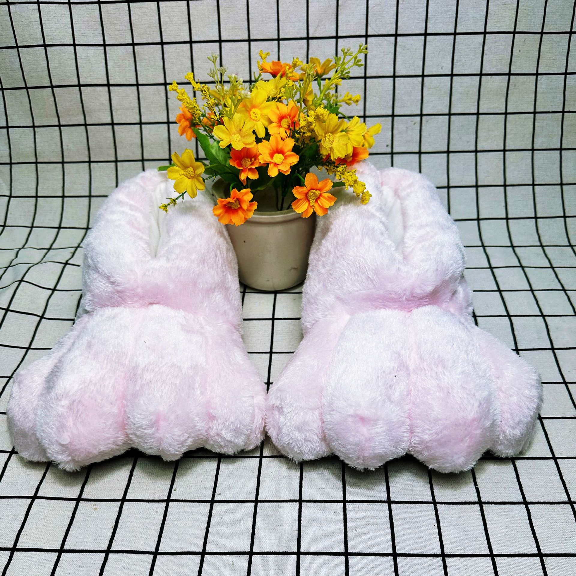 In Stock Rabbit Paw Slippers H - مراجعة Sewing House وسعره