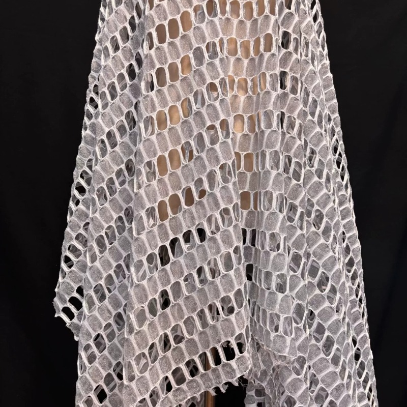 Silver Lurex Hollow Out Oval D - مراجعة Sewing Fabric وسعره